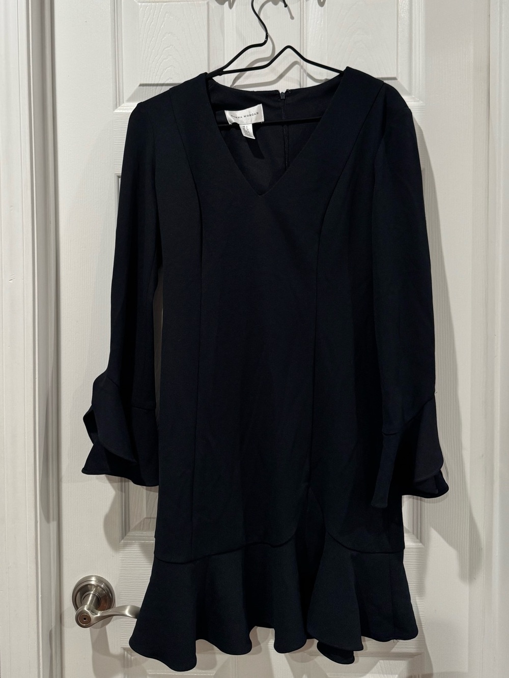 Donna Morgan Marine Navy V-Neck Long Sleeve Ruffle Hem Dress